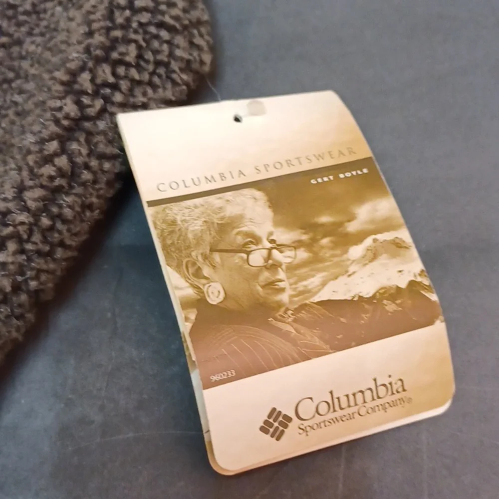 NWT Sherpa full zip Columbia vest - Picture 6 of 6